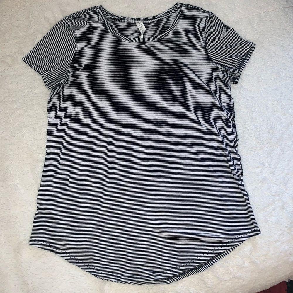 lululemon black&white striped love crew size 4